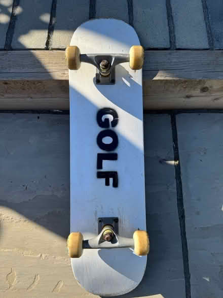 Photo of free Skateboard #1 (TN30) #1