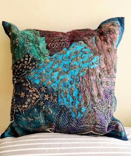 Photo of free Beautiful hand-sewn cushion (Prenton CH43) #1