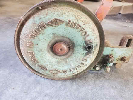 Photo of free Vintage Suffolk Viceroy push mower (Latchingdon (CM3)) #4