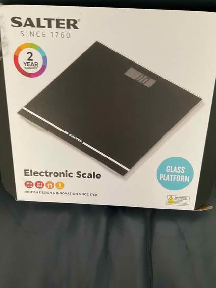 Photo of free Black salter scales (SM4PQ Morden SM4) #1