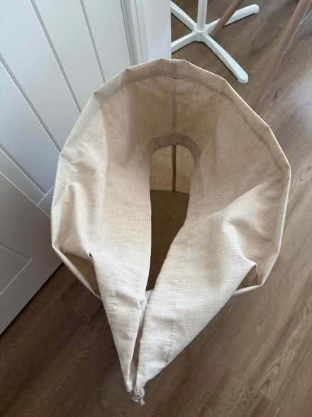 Photo of free Large laundry bag (Whiteley PO15) #3
