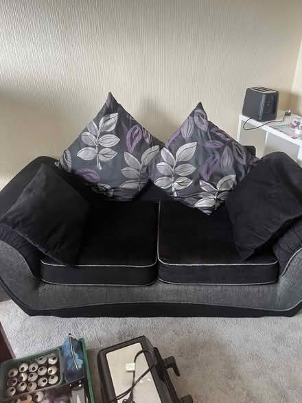 Photo of free 3&2 seater (Edinburgh EH4) #2