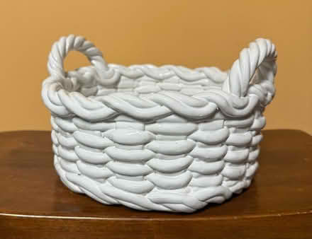 Photo of free Ceramic basket (Patuxent Glen Community,Severn) #1
