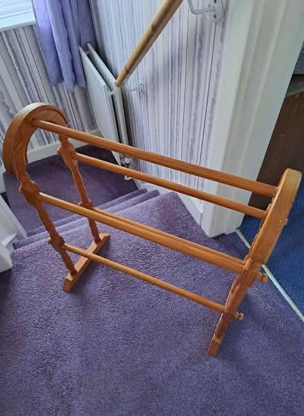 Photo of free Freestanding Towel Stand (Harefield SO19) #1