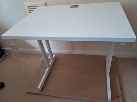 Photo of free Single White Office Desk (Charlton, SE7) #1