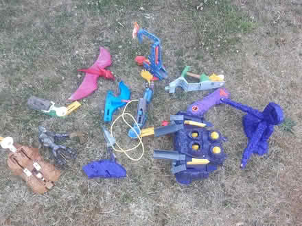 Photo of free Hot wheels track and accessories (Aldingbourne PO20) #3