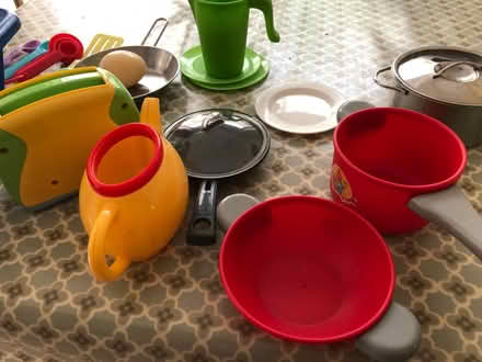 Photo of free Toy kitchen items (CR8 Purley) #1