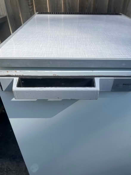 Photo of free Vintage Phillips Bar Fridge (BA2) #4