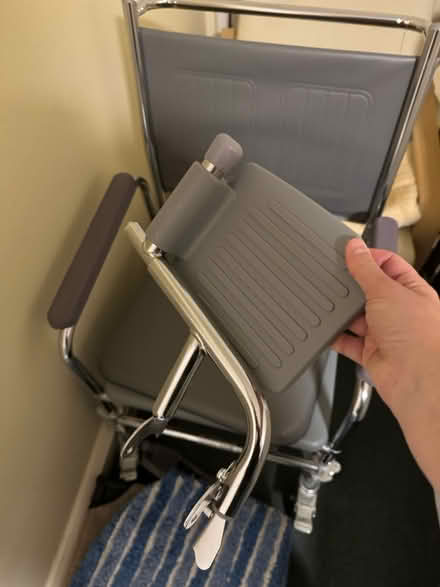 Photo of free A commode (Llandaff CF5) #3
