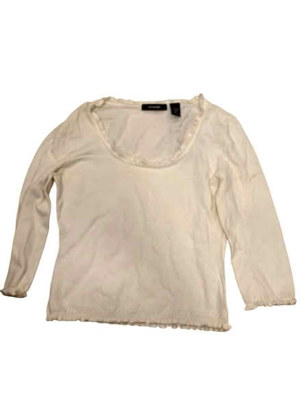 Photo of free Express Woman’s White Top (Brooklyn Storage) #1
