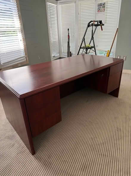 Photo of free Mahogany desk (across 28 from kentlands) #3