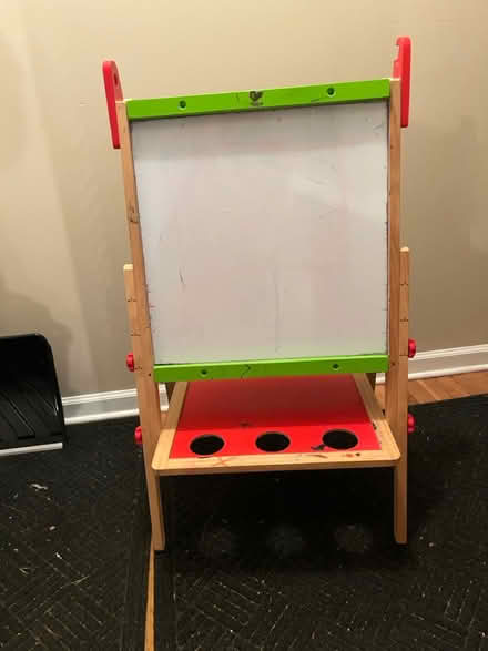 Photo of free Wooden child sized easel (Seaford area of Yorktown) #1