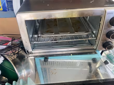 Photo of free Toaster oven (Catonsville) #2
