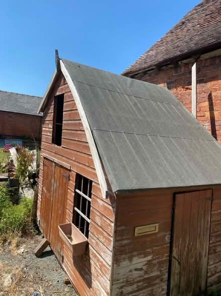Photo of free Play house with upstairs (Shipley/Pattingham WV6) #4