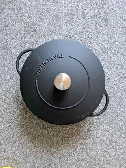Photo of free Cast iron cooking pan. Barely used (Glasgow G44) #1