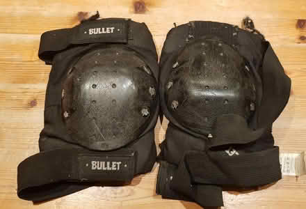 Photo of free Adult knee protectors for skate, scoot, blade etc (Bowbridge GL5) #1
