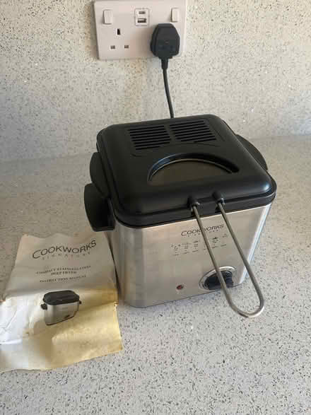 Photo of free Cookworks (Argos) mini deep fryer (BA2) #1