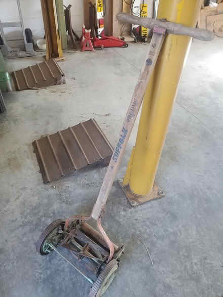 Photo of free Vintage Suffolk Viceroy push mower (Latchingdon (CM3)) #1