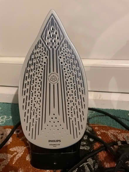 Photo of free Philips Iron (Broomfield CM1) #2