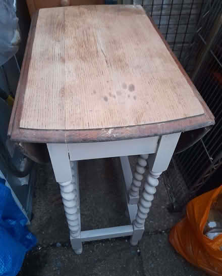 Photo of free Small gate leg table (Havant PO9) #3