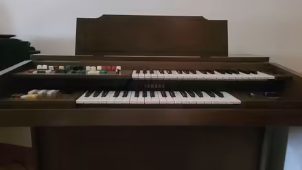 Photo of free 1982 Yamaha Electrone Organ (Tramore) #1