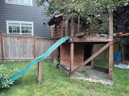 Photo of free Kids Play Structure (East Riverside Drive Area) #2