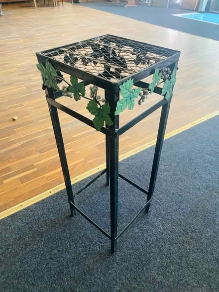 Photo of free Plant stand (Stanton harcourt, OX29) #1