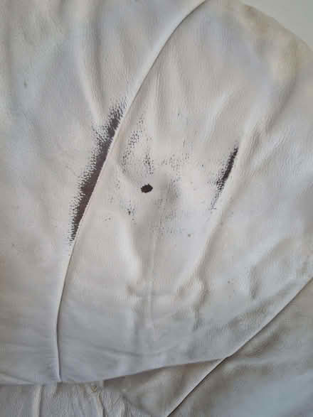 Photo of free 3 seater leather sofa (Lee Chapel SS15) #2