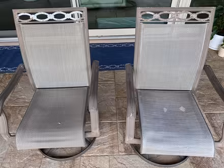 Photo of free chairs and floats (Venice Island) #2