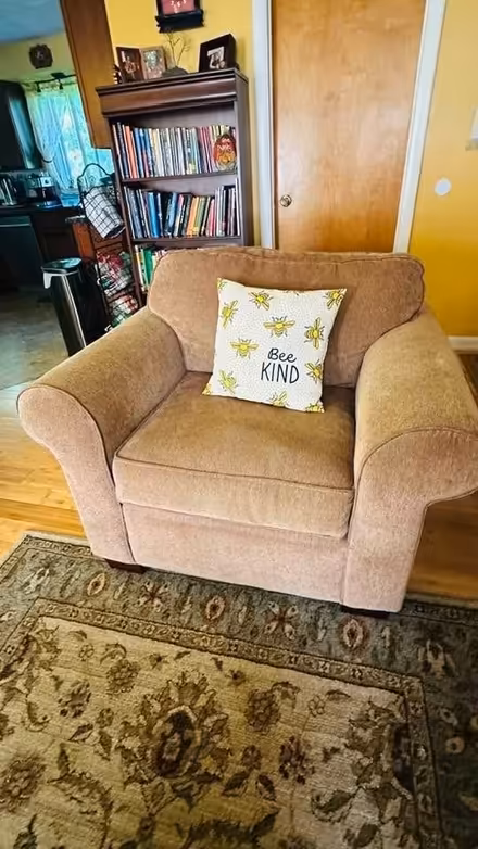 Photo of free Living Room sofas (Easthampton MA) #1