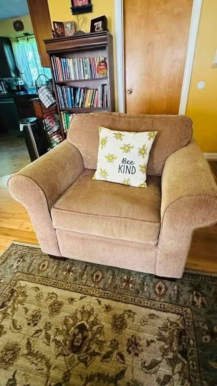Photo of free Living Room sofas (Easthampton MA) #1