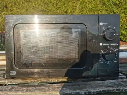 Photo of free Microwave oven. (Hanworth RG12) #1