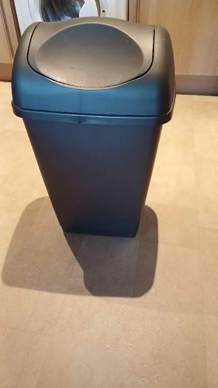 Photo of free Kitchen bin (Belgrave LE4) #2