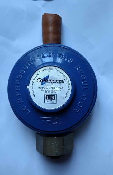Photo of free calor gas/butane regulator valve (West Marina TN38) #1