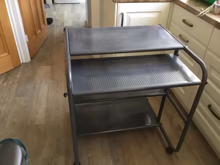 Photo of free Computer Desk - metal (Southborough TN4) #3