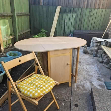 Photo of free Fold down dining table & chairs (Darlaston WS10) #4