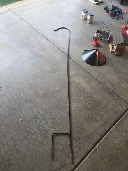 Photo of free Shepherd's hook and bird feeders (Aurora) #2