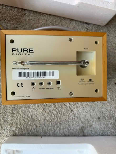 Photo of free DAB Radio parts only (Croydon) #2