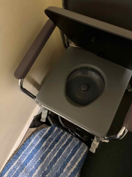 Photo of free A commode (Llandaff CF5) #2