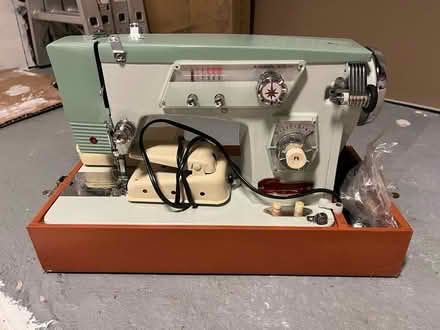 Photo of free Singer Sewing Machine (Coxwell and Danforth) #2