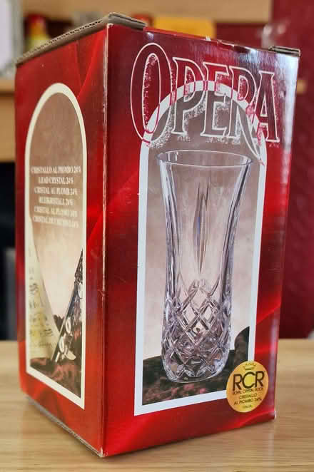 Photo of free Crystal Vase (Lower Place OL16) #2