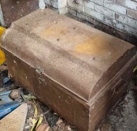 Photo of free pirate chest for upcycle (Caversham RG4) #1