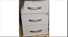 Photo of free 3-draw pedestal (Walton Summit PR5) #1