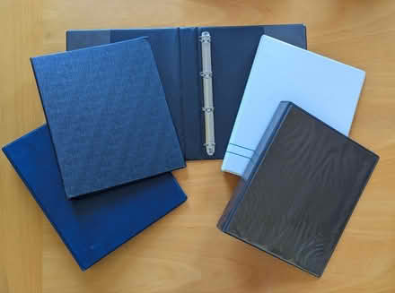 Photo of free 5 x 4-ring binders (Malvern Link Top WR14) #1