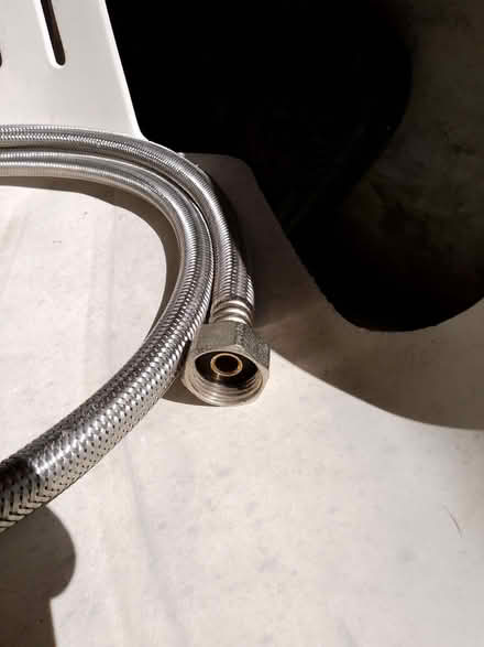 Photo of free Flexi - 15mm to 1/2" BSP x 1400mm approx. (Bucknell SY7) #3