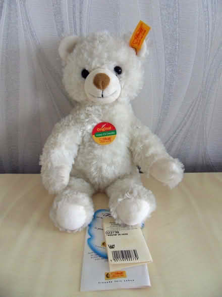 Photo of free Steiff teddy bear (Langley SL3) #1