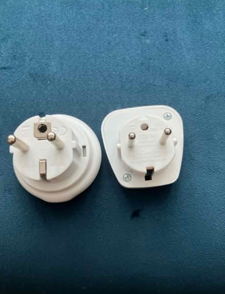 Photo of free 2 white plug socket adapters (Dagenham RM10) #2