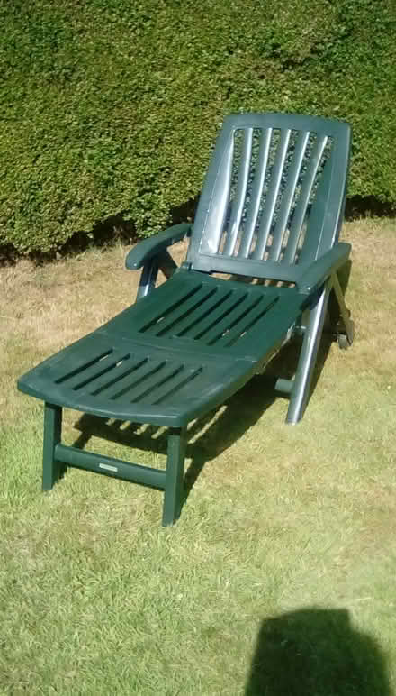 Photo of free Reclining plastic garden sunlounger (CH2 (Newton)) #1