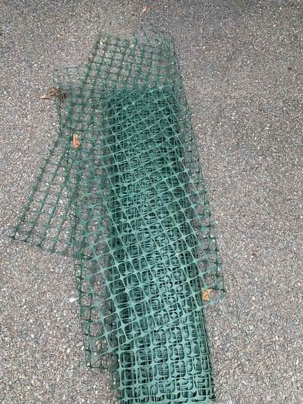 Photo of free plastic fencing (West Groton) #1