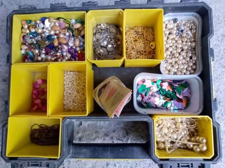 Photo of free Beads for jewellery-making, etc. (Bucknell SY7) #1